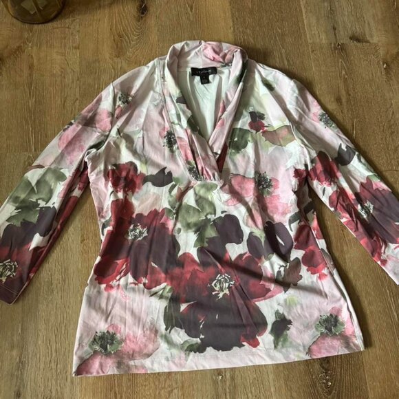 St. John Tops - St. John Pink White Floral Blouse Size XL